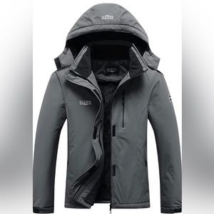 Women's Mountain Waterproof Ski Jacket Hooded. Dark Gray. NWT. Size XL